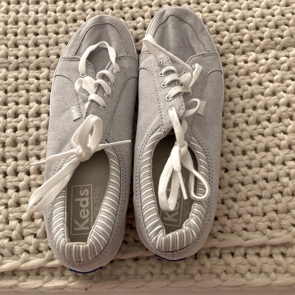 Brand new keds, never worn, stylish and athletic